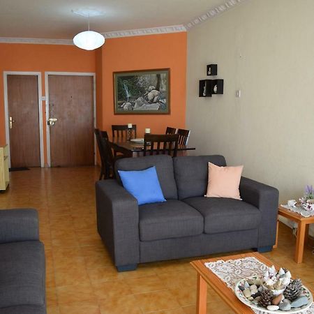 Mediterranean Breeze Lägenhet Limassol Exteriör bild