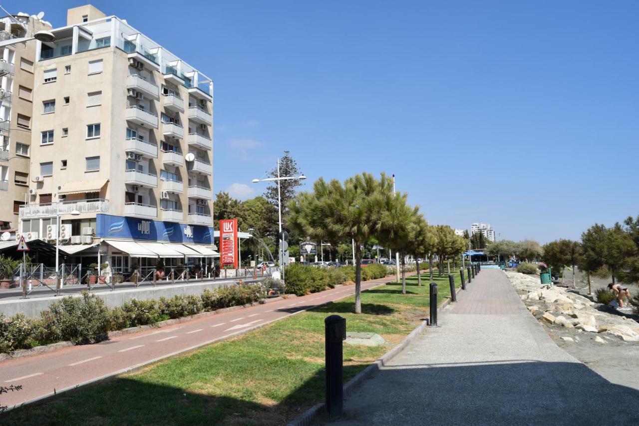 Mediterranean Breeze Lägenhet Limassol Exteriör bild